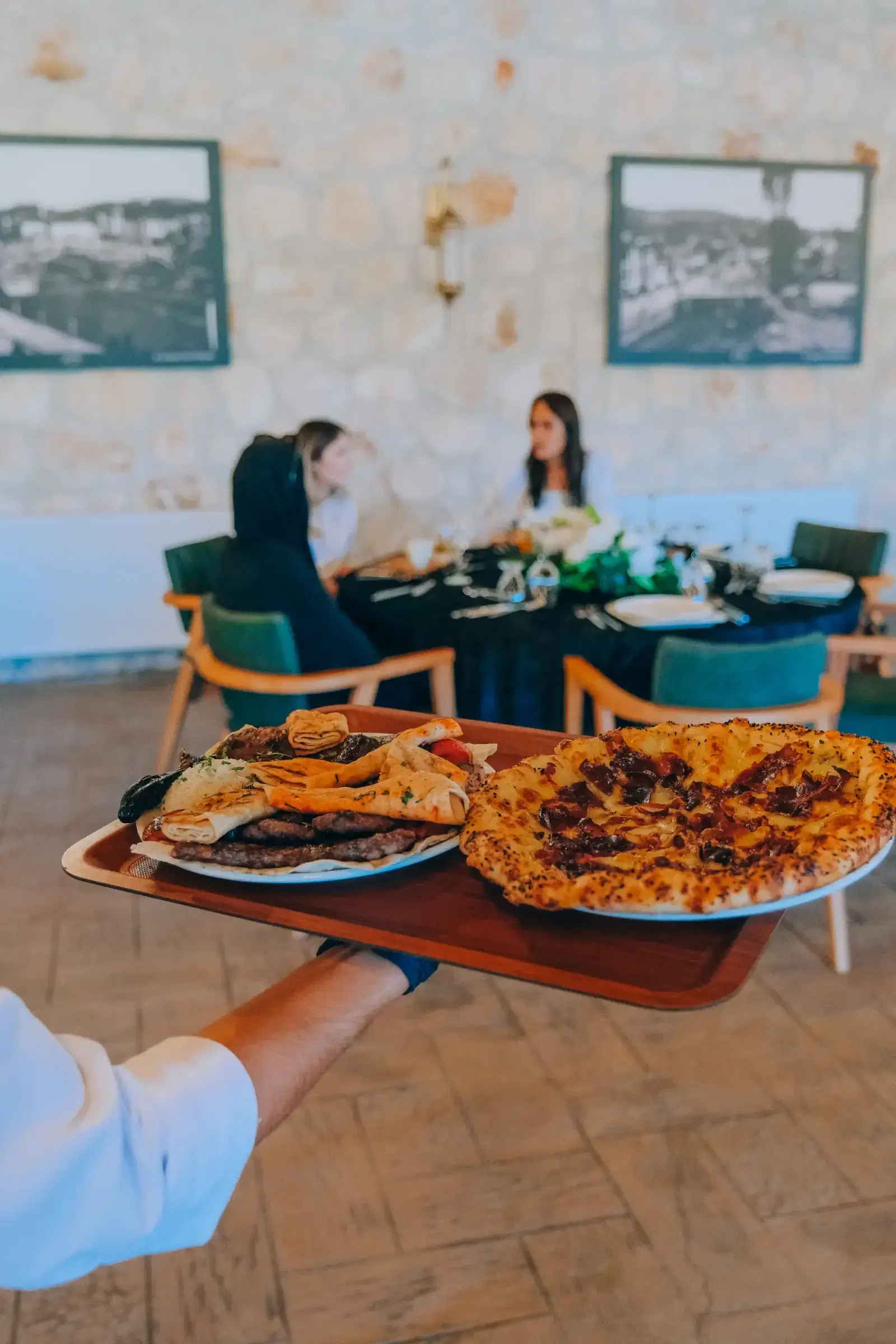 Kastilya Otel: Restoranda pide servisi